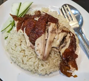 Drumstick Rice (ROASTED) 烧鸡腿饭