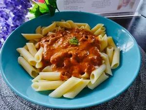 Tomato Creme Pasta - Vegan