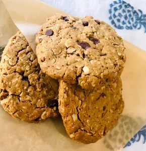 Chocolate Peanut Butter Oatmeal Cookie -Large
