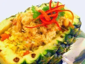 (CC)Pineapple Fried Rice